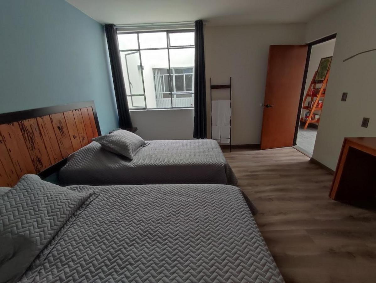 El Salto De Camela Hostal Uruapan  Екстериор снимка