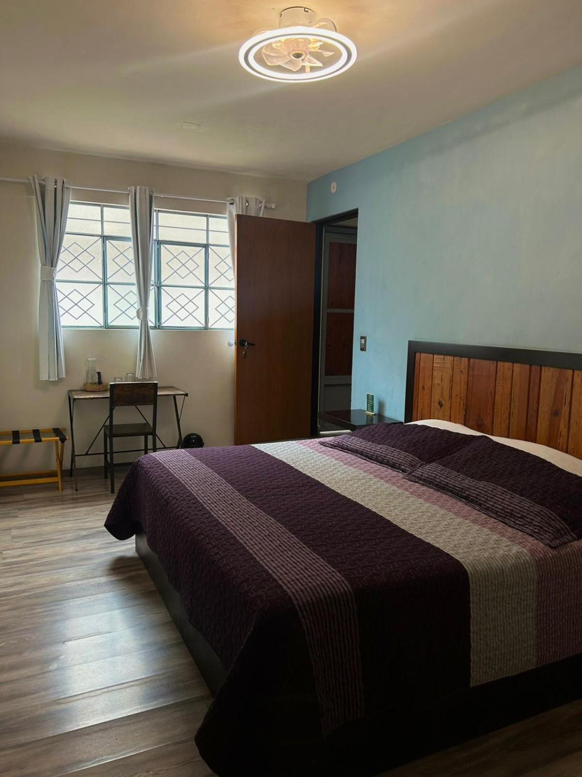 El Salto De Camela Hostal Uruapan  Екстериор снимка